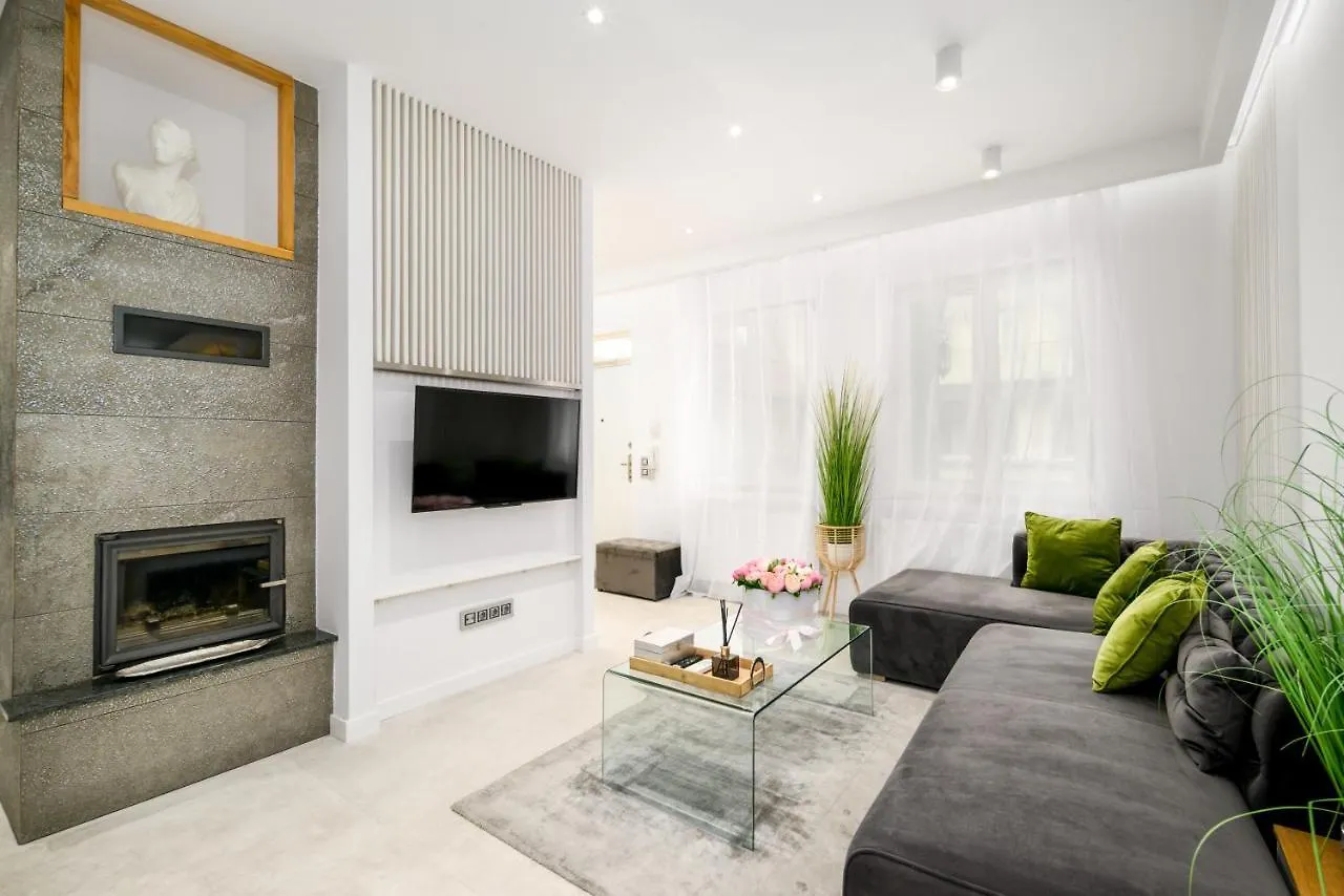 Triplex, Rooftop With Parlament View & Jacuzzi Будапешт